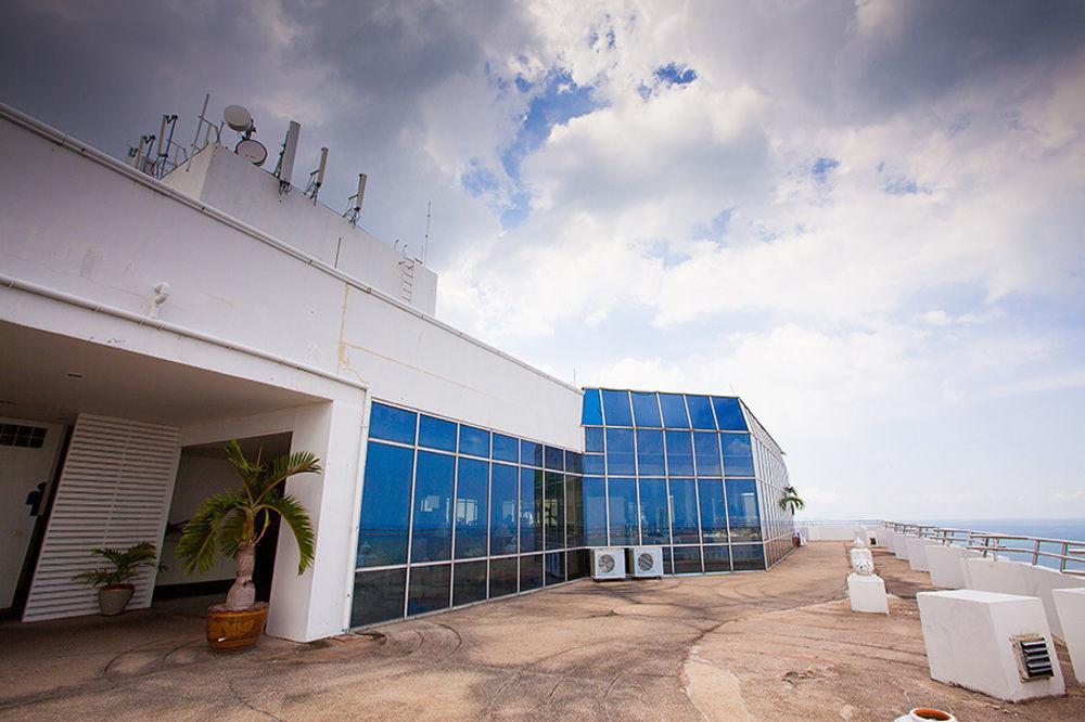 Markland Seaside Pattaya Hotel Exterior photo